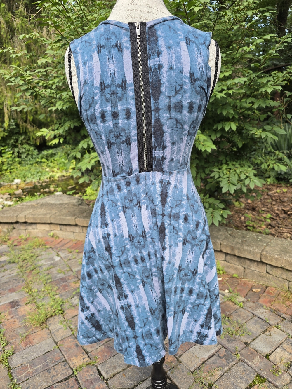 Vans Blue Tie-Dye Sleeveless A-Line Mini Skater Dress Casual BTC Fun Vibrant